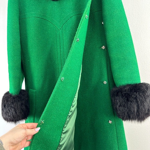 Black Fur Collar Cuff Green Modern Deb Coat 1960s Womans Small - Picture 8 of 16